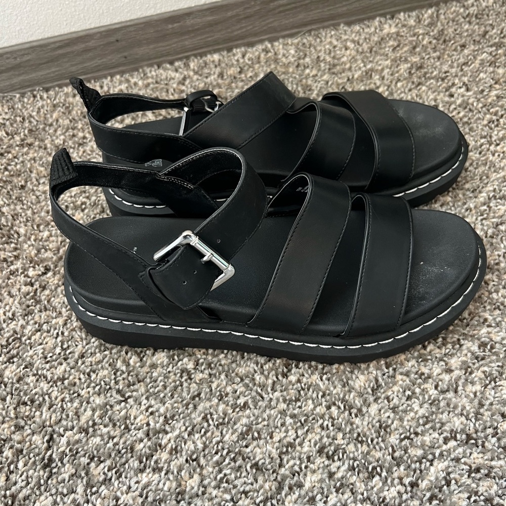 Wild fable sandals
